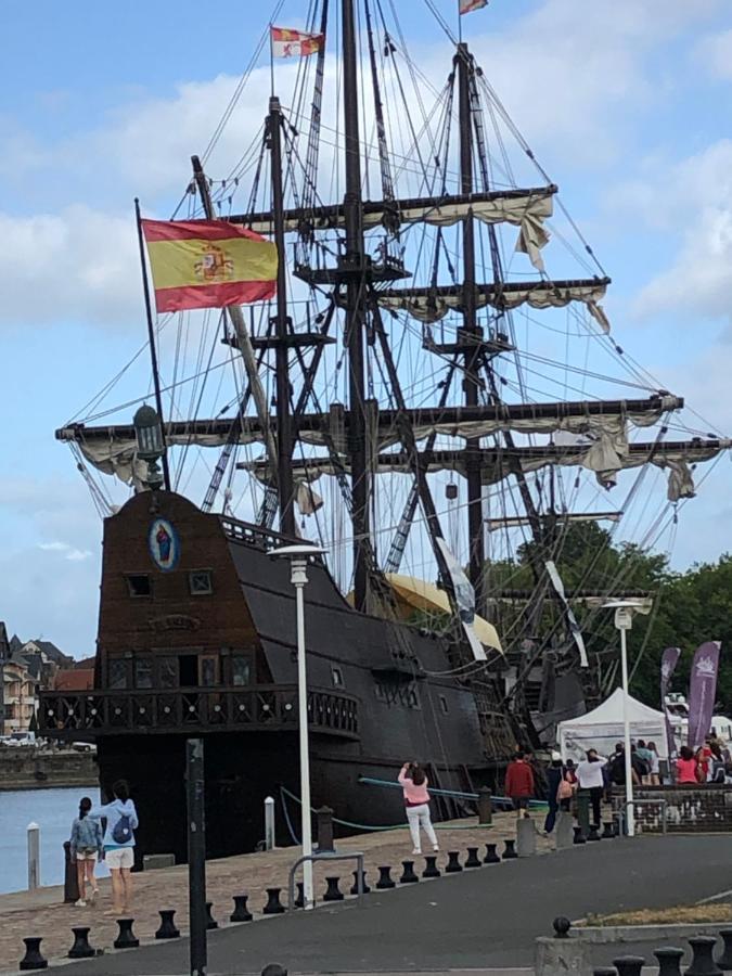 Cote Pecheur Honfleur Acomodação com café da manhã Exterior foto